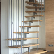 Domina laiptų atitvarų dažymas