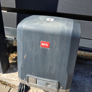 Automatinių vartų remontas