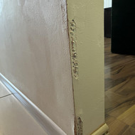 Gipso kartono (gipskartonio) sienos taisymas  ir betoninės sienos taisymas