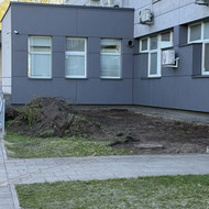 Krūmų, velėnos ir žemių išvežimas bei juodžemio atvežimas