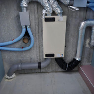 Reikia įtempiamų lubų įrengimo naujos statybos 40 kv. m. bute