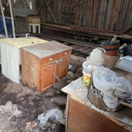 Šiukšlių išvežimas iš kiemo ir ūkinių pastatų