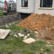 Reikalingos kelios mašinos iškastinio grunto