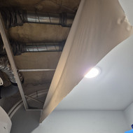 Suplyšo įtempiamos lubos