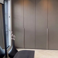 Domina miegamojo spinta