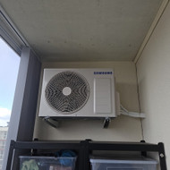 Išorinio oro kondicionieriaus bloko permontavimas