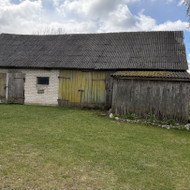 Domina kaina nugriauti pastatą Ladzijų raj. Plotas 220kv.