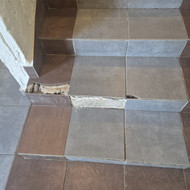 Reikia pakeisti plyteles laiptams