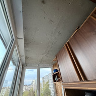 Balkonu minimali apdaila