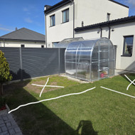 Reikia išdėti trinkeles apie 20 kvadratų