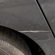 Automobilio kėbulo įlenkimo ir dažų sluoksnio atnaujinimas
