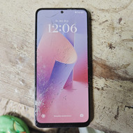 Telefono ekrano stiklo keitimas keitimas