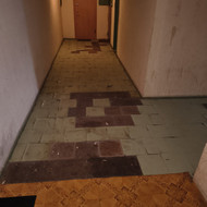 Pašalinti seną linoliaumo dangą