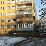 Reikalinga pakeisti daugiabučio namo (penkiaaukštis) balkonų apdailą (Panevėžys)