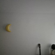 Nuimti 2 sieninius šviestuvus ir saugiai atjungti laidus, kad galima būtų angas užglaistyti