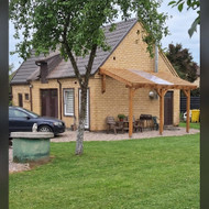 Pavesinė, stoginė