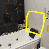 Ieškau, kas galetu padeti su plyteles nuemimu ir vamzdziu po ja sutvarkymu