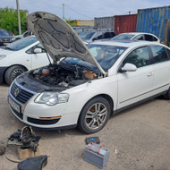 Auto traliukas VW Pasatas
