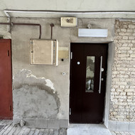 Reikalingas meistras fasado sienų remontui