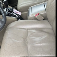 Lexus RX 2006m. / šviesios perferuotos odos sėdynės persiuvimas