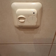 Vonios kilimėlio termostato pakeitimas