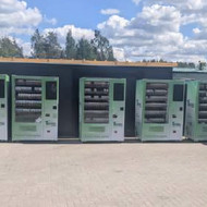 Reikia apklijuoti vending aparatus