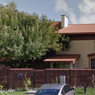 Medinės tvoros dažymas