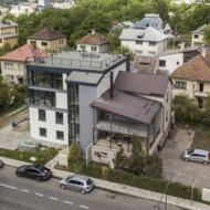 Gyvenamo namo rekonstrukcija, padalinimas ir įteisinimas