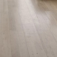 Mediniu grindu slifavimas atnaujinimas