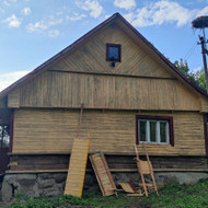 Mediniu namu griovimas