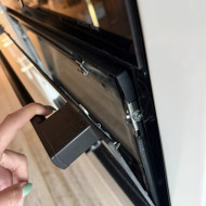 Reikalingas meistras sutaisyti Bosch Accent Line orkaitę. Atsikabino / išėjo iš savo vietos orkaitės