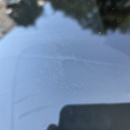 Priekinio stiklo defekto šalinimas