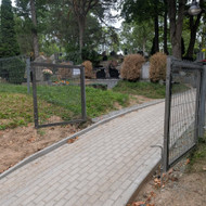 Reikia pasimatuoti ir pagaminti segmentinius vartus, pridedu foto