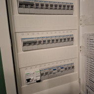 Elektrikai, elektros darbai