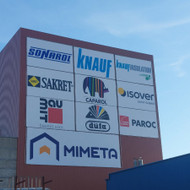 Iškabų, reklaminių tentų montavimas ir demontavimas
