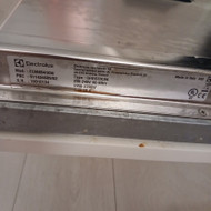 Įmontuotos „Electrolux“ indaplovės remontas (bėga vanduo)