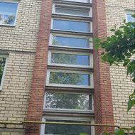 Laiptines langu valymas