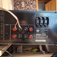 Reikia suremontuoti stiprintuvą Yamaha AX-1070 (1992m.)