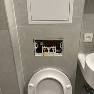 Klozeto bakelio mechanizmo remontas arba keitimas