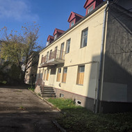 Grotų gamyba