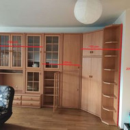 Reikia sekcija iš Vilniaus Mindaugo g. yra liftas pervežti į Širvintas 3 aukštas.